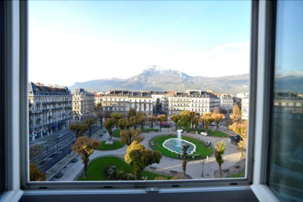 Hôtel d’Angleterre Grenoble Hyper-Centre Buitenkant foto